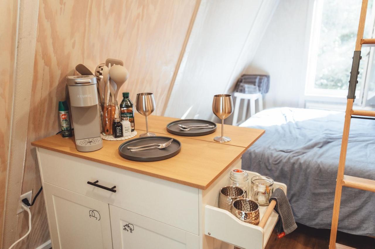 Appartamento Blue Brambler Glamping A-Frame Rockbridge Esterno foto