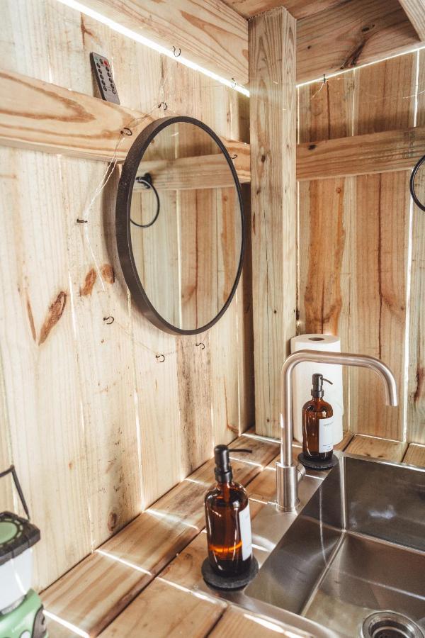 Appartamento Blue Brambler Glamping A-Frame Rockbridge Esterno foto