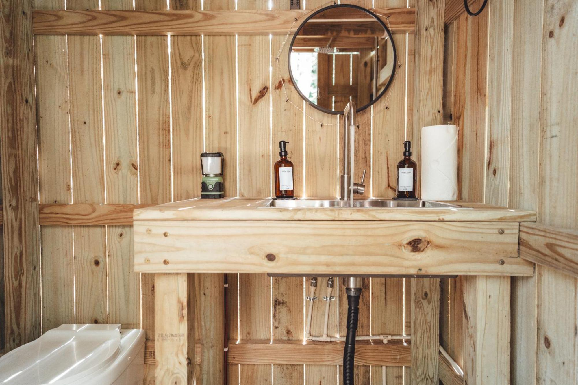 Appartamento Blue Brambler Glamping A-Frame Rockbridge Esterno foto